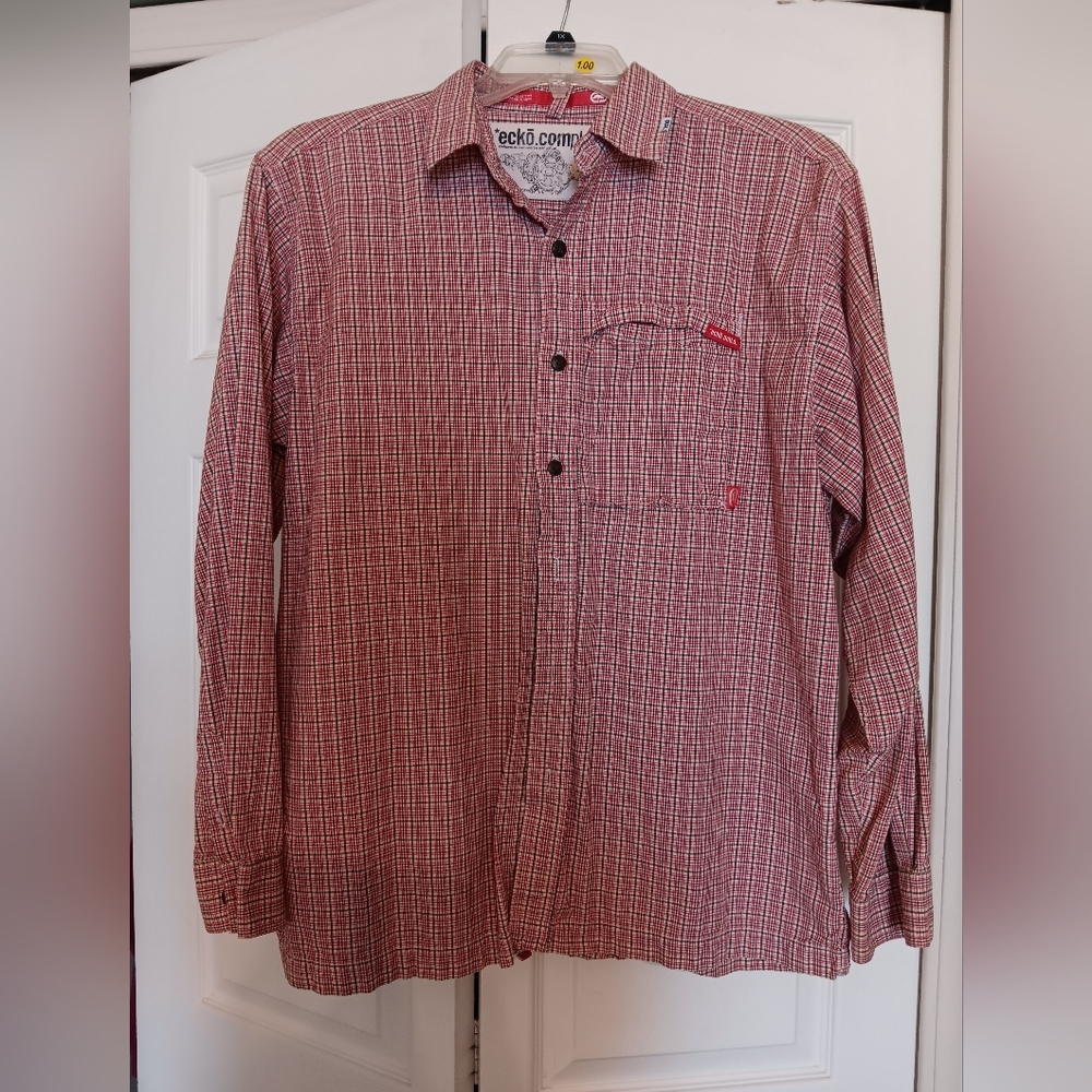 ecko  Men's Red Plaid Button Down Shirt